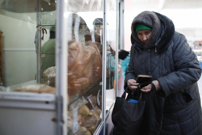 Пенсионерке приходилось выживать на сумму меньше прожиточного минимума | Источник: Евгений Софийчук / NGS55.RU