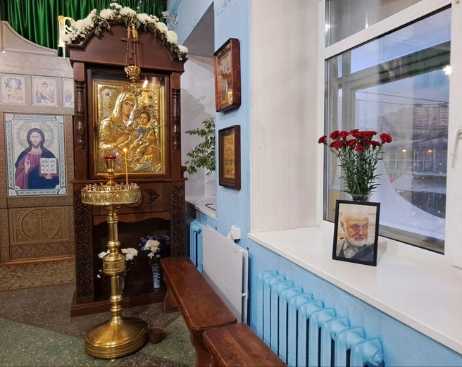 В храме иконы Иверской Богоматери поставили фото покровителя храма Реваза Шенгелии, здесь прошла панихида | Источник: Подари свой час для Победы / vk.com