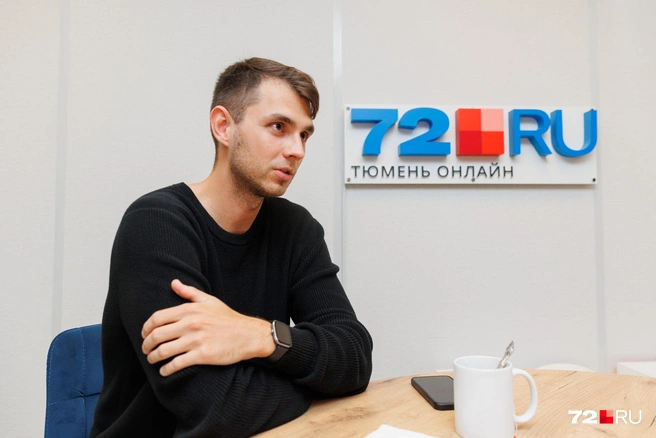 Вячеслав Марилов ответил на вопросы, которые касаются повышения стоимости проезда в общественном транспорте  | Источник: Ирина Шарова / 72.RU 