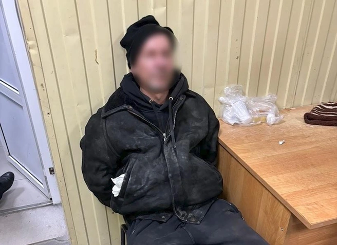 Следственные и оперативные действия с мужчиной еще продолжаются | Источник: УФСБ России по Волгоградской области