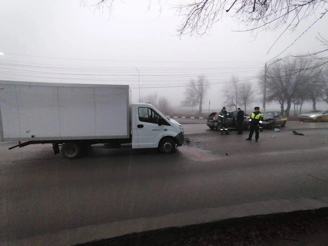 Помощь медиков понадобилась двум мужчинам | Источник: ГУ МВД России по Волгоградской области