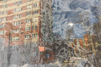 Ледяные картины на окнах нижегородцев