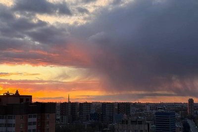 Необычное облако напугало жителей Петербурга