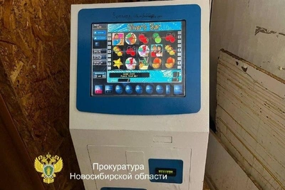 Novosibirsk Beer Shop Raid Uncovers Illegal Gaming Machines
