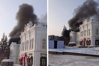 Omsk Residents Spot Pillar of Black Smoke in City Center