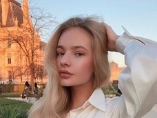 Дочь Дмитрия Пескова призналась, что родители стыдились ее внешности