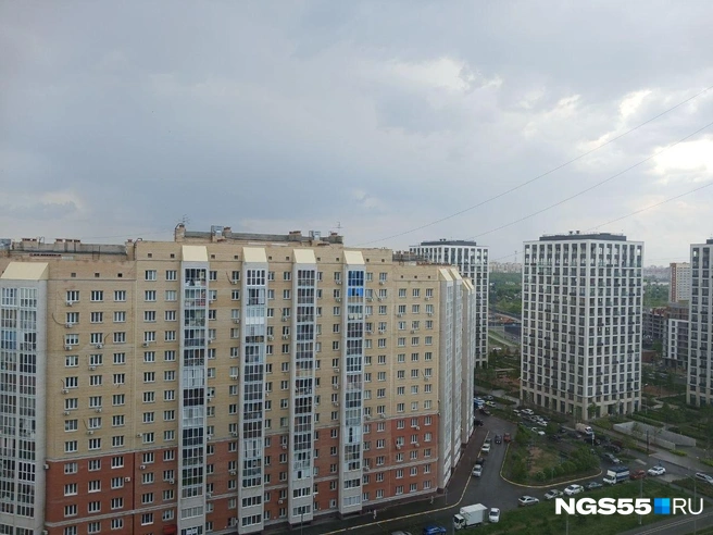 Квартира, которую с торгов купили за 4,4 миллиона, стоит больше 8 миллионов  | Источник: Сергей Энквист / NGS55.RU 