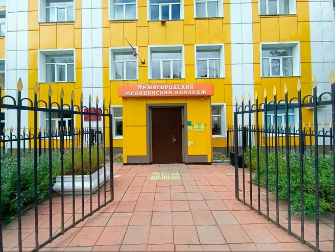 Один из корпусов колледжа находится на улице Июльских дней | Источник: «Яндекс Карты»
