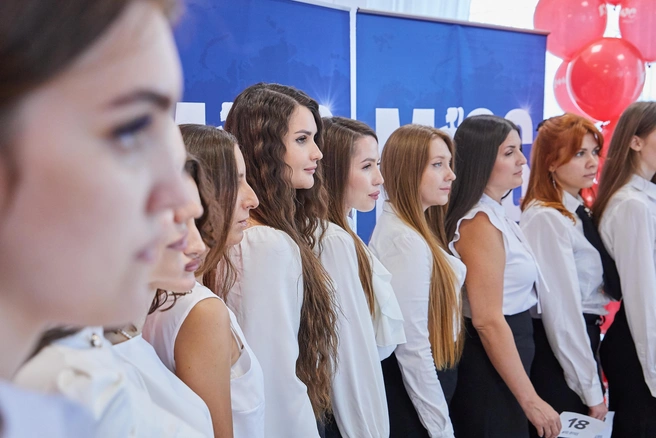 Каждая из участниц — лицо своей компании на конкурсе | Источник: Диана Бенглянц