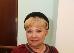 Невестка звезды «Ворониных» Анны Фроловцевой резко прокомментировала новости о раке актрисы