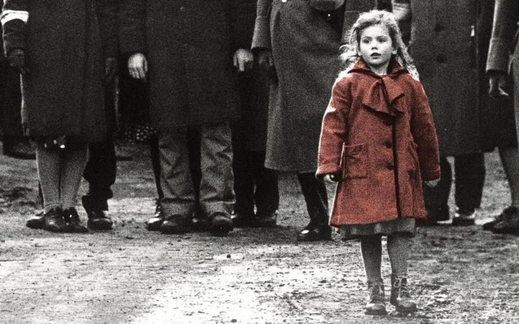 Специально для своей роли Рэйф Файнс поправился на 13&nbsp;кг | Источник: Кадр из фильма «Список Шиндлера»