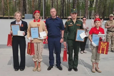 Трое юных амурчан получили знак «Горячее сердце»