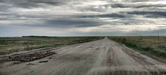 Дорога ведёт к границе с Оренбуржьем | Источник: yandex.ru/maps