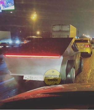 В Подмосковье заметили копию «Киберпикапа» от Tesla (видео)