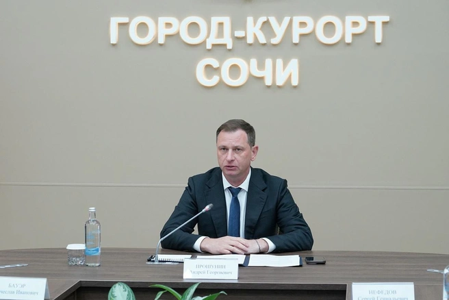 Мэр Сочи рассказал, как трассу Джубга — Сочи защищают от ЧС, но ее все равно все время подтапливает | Источник: sochi.ru