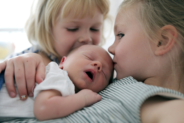 Как подготовить ребенка к рождению младшего: самые главные правила