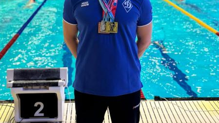 Тамбовский динамовец победил на чемпионате по плаванию
