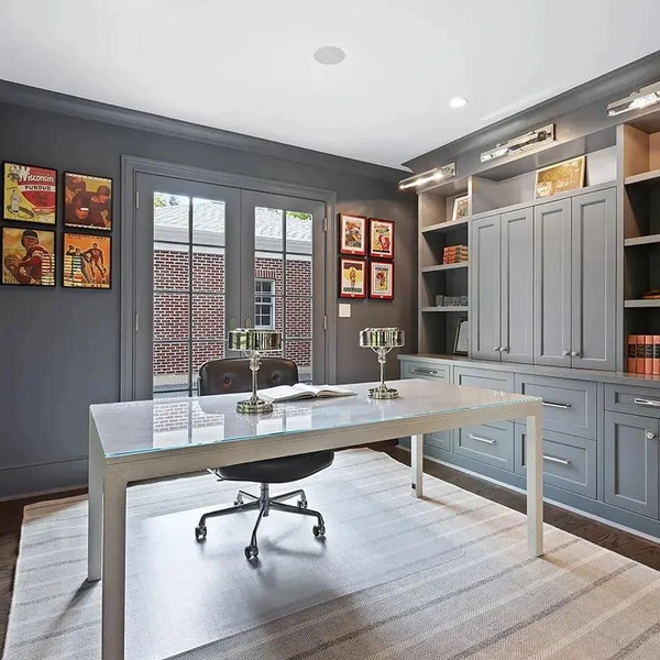 Тайны особняка из «Один дома»: почему съемки проходили в школе и при чем здесь «Друзья» Тайны особняка из «Один дома»: почему съемки проходили в школе и при чем здесь «Друзья»