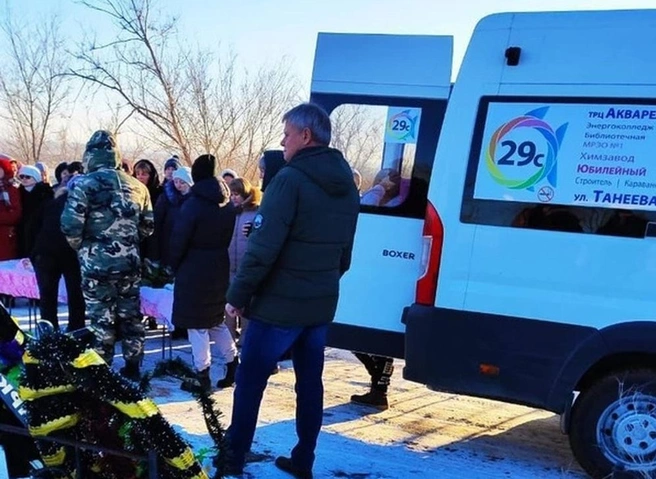 В Волгограде гроб на кладбище привезли в городской маршрутке | ya62.ru