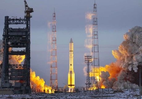 В Роскосмосе проектируют новую сверхтяжелую ракету | ya62.ru