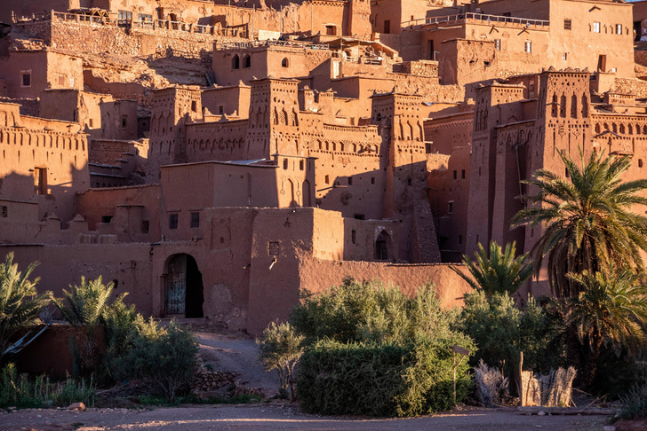 7 самых удивительных домов, построенных в пустыне
