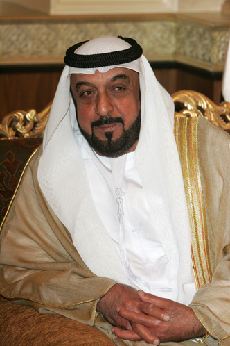 Как жил президент ОАЭ шейх Халифа ибн Заид Аль Нахайян