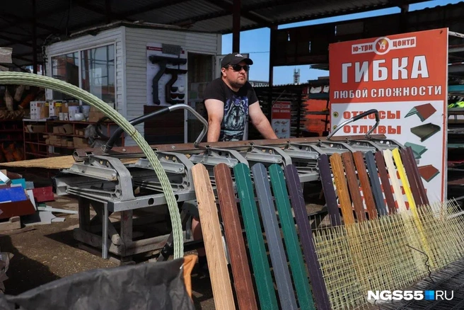 Руководство планирует уходить от «лотошничества» и делать торговлю более цивилизованной | Источник: Евгений Софийчук / NGS55.RU