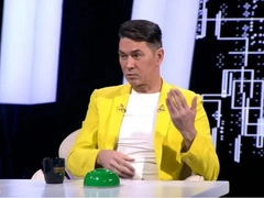 Владимир Политов впервые пришел на эфир с молодой женой — фото