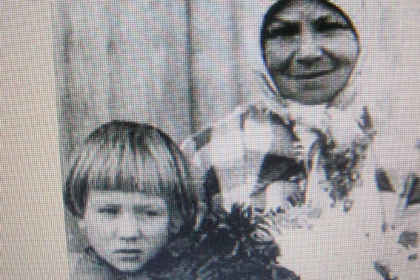 После встречи с Гагариным у Румии и ее семьи появилась новая традиция