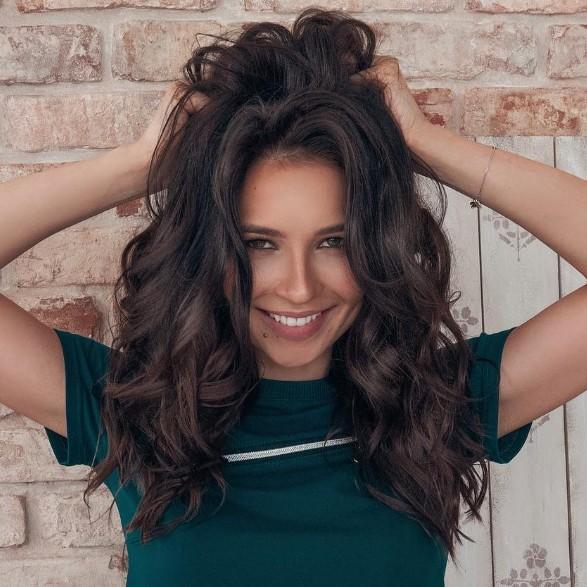 Сестра Эмина катком прошлась по больной раком Лерчек: «Совратила женатого Натана, методом ЭКО сделала спасительного малыша»