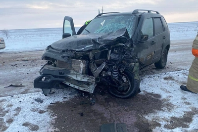 Столкновение LADA Niva с фурой в Самарской области