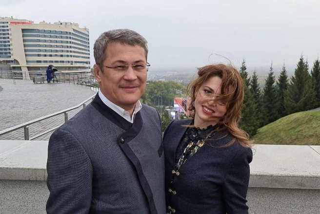 Первая леди находит время и супруга поддержать, и в доме уют создать | Источник: k.khabirova / Instagram.com