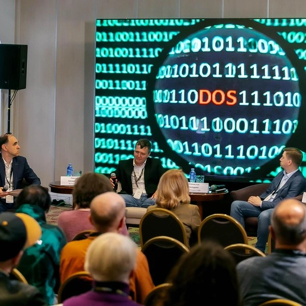Денис Кусков (TelecomDaily), Сергей Кондратьев («ВымпелКом»), Станислав Чегодаев («Боксберри Софт») | Источник: пресс-служба ПАО «ВымпелКом»