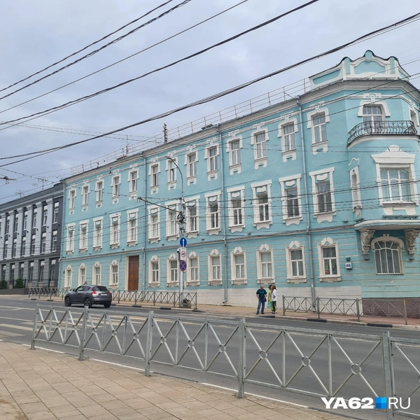 Напротив одного из центральных входов на Почтовую находится управление Росгвардии по Рязанской области | Источник: Светлана Коновалова / YA62.RU