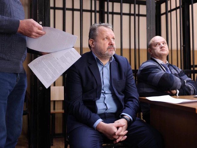 Лебедев утверждает, что действовал в рамках должностных инструкций. | Источник: Алексей Волхонский / V1.RU