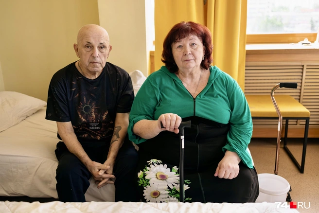 Людмила и Сергей живут при вокзале уже несколько лет | Источник: Наталья Лапцевич