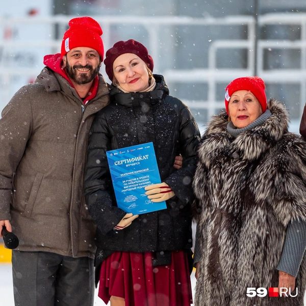 Илья Авербух никому не отказал на просьбы о совместных фото | Источник: Василина Любимова / 59.RU