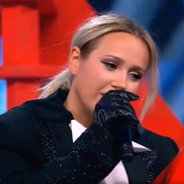 По мнению Сергея, Клава Кока даже напомнила ему Диану Арбенину, настолько дерзким получился ее образ