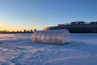 Сезон проруби на пляже Пограничный завершён