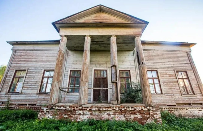 Во Владимирской области за рубль продают усадьбу участника войны с Наполеоном. Взгляните на неё | Источник: наследие.дом.рф