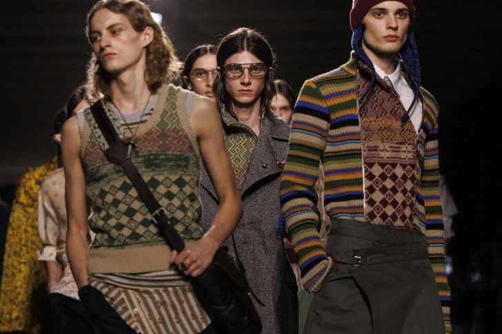 Мужская коллекция Dries Van Noten осень-зима 2026: взросление, трикотаж, казахи | Источник: IK ALDAMA