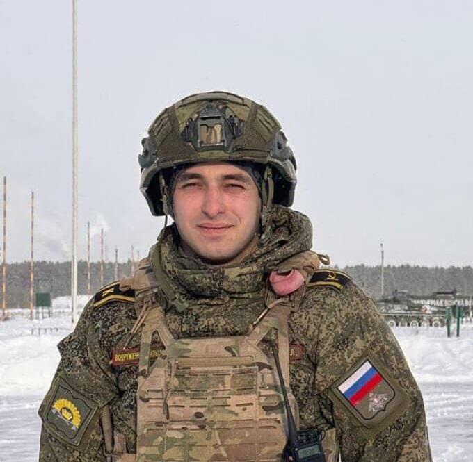 Родные погибшего у тюменской набережной курсанта ищут блондинку, которая пыталась его спасти