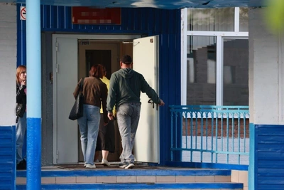 В Канске после нападения школьницы экстренно собрали родителей и учителей