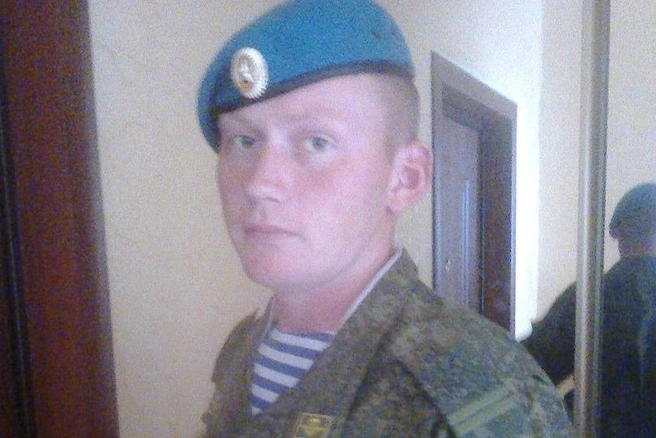 Павел Дроздов подписал контракт после окончания срочной службы | Источник: Администрация Косинского округа / Vk.com