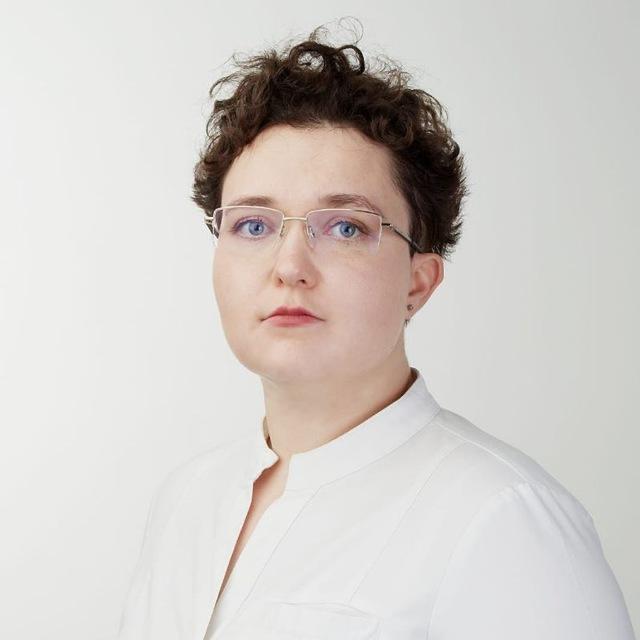 <p>Яна Новикова</p>