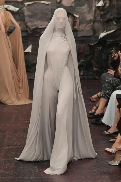 Maison Margiela дизайнер 2025 | Источник: Maison Margiela 