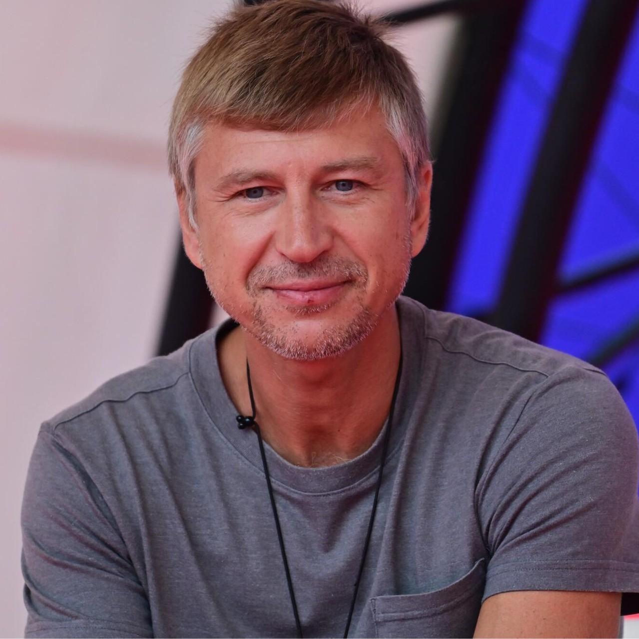 Алексей Ягудин не разделяет всеобщих восхищений Александрой Трусовой: «Она лидер сборной? Нет, отдохнувшая мать»