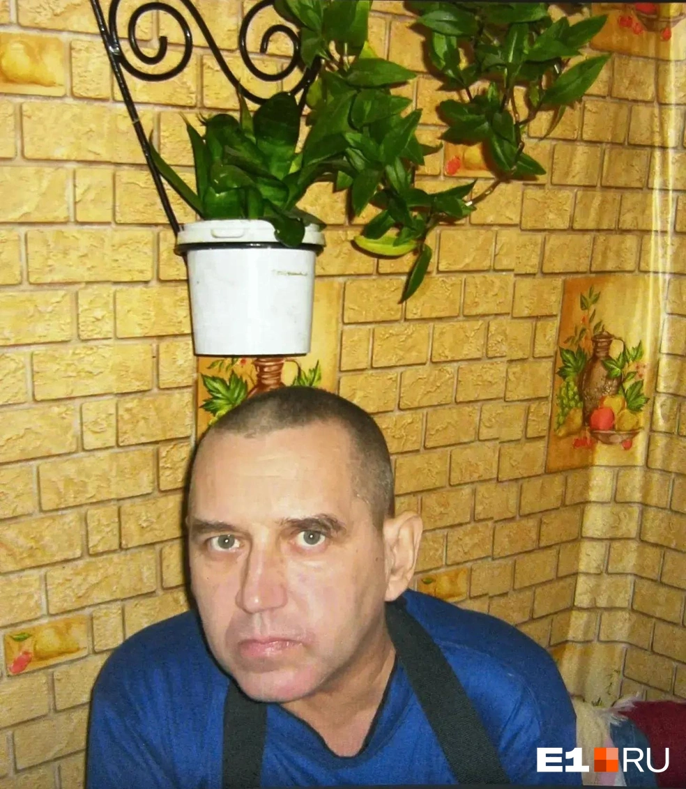 Григорий Жавнер много лет работал на лесозаготовках, но 11 лет назад у него случился инсульт | Источник: семейный архив