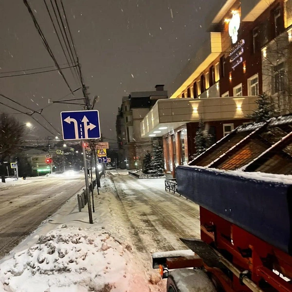 Ночью техника работала, и администрация показала фотографии | Источник: Администрация Рязани