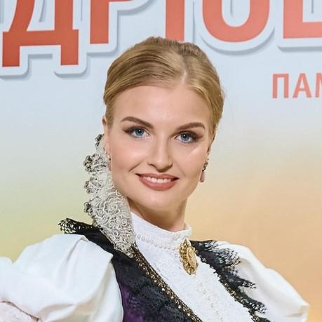 <p>Марина Фирсова</p>